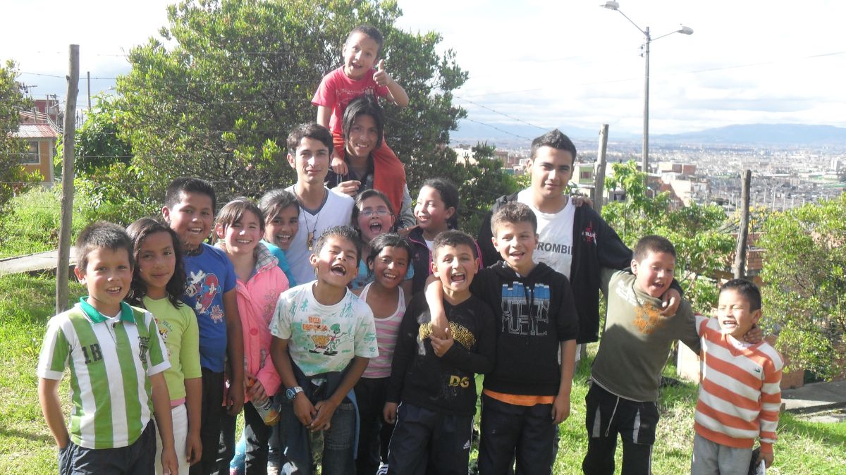 fundación-niños-niñas-creativos (1)